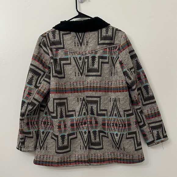 Lucky & Blessed Aztec Sherpa Jacket size Medium - Picture 13 of 16